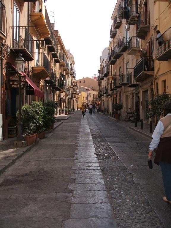Al 199 Cefalù